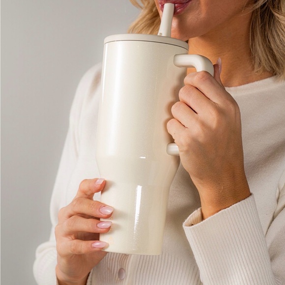 HYDROJUG 32 oz Tumbler - Snowflake - Picture 3 of 7